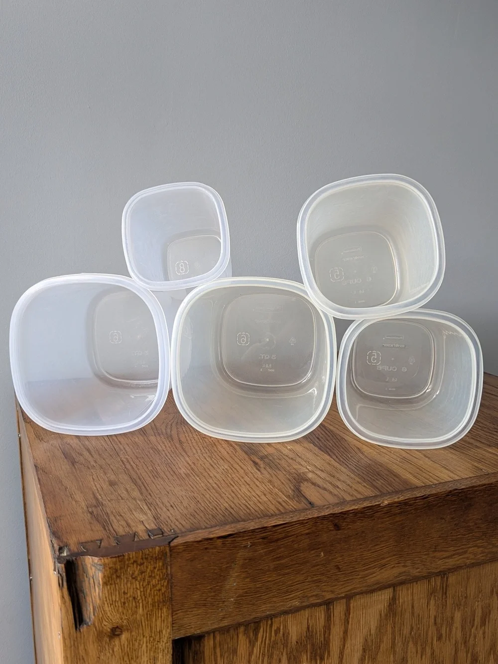 Vintage Rubbermaid Servin' Saver #5 6 8 Canisters Set of 5 - White Lids - Picture 7 of 16